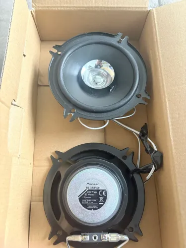 Pioneer TS-G1310F ? 13 cm
