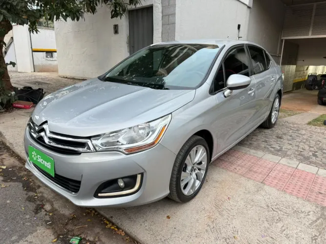 Citroen C4 Lounge Tendance 2.0 Flex 4P Aut. 2015