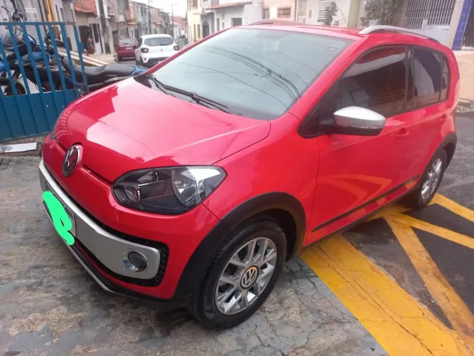 Volkswagen Up! Cross I Motion 1.0 T.flex 12V 5P 2016