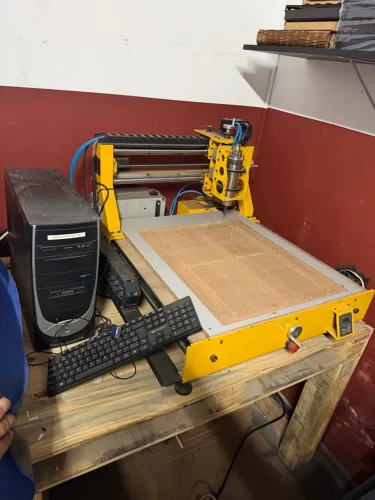 CNC ROUTER PROFISSIONAL 40 × 60 CM ? COMPLETA COM COMPUTADOR