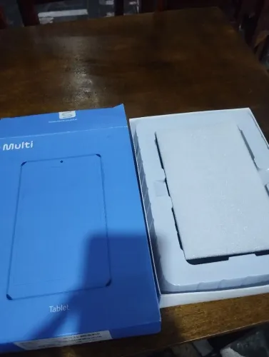 Tablet semi novo