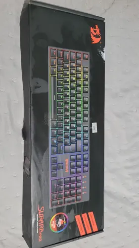 Teclado Mecânica Redragon Surara Pro (Red Switch Ótico)