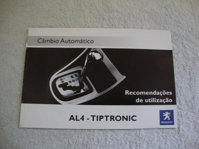 Complemento do Manual do Proprietário Peugeot 207 automático .