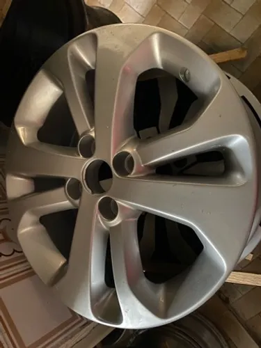 Roda Renault Sandero Stepway aro 16 original unidade valor mínimo