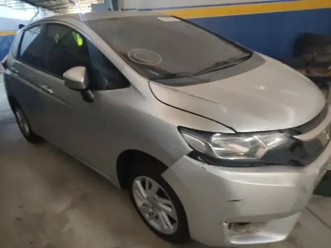 sucata FIT 2016 motor 1.5 automático 