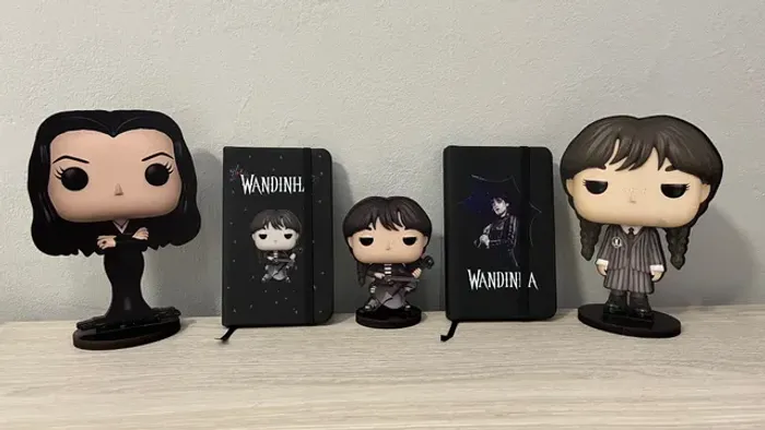 Wandinha (Enfeite mesa)