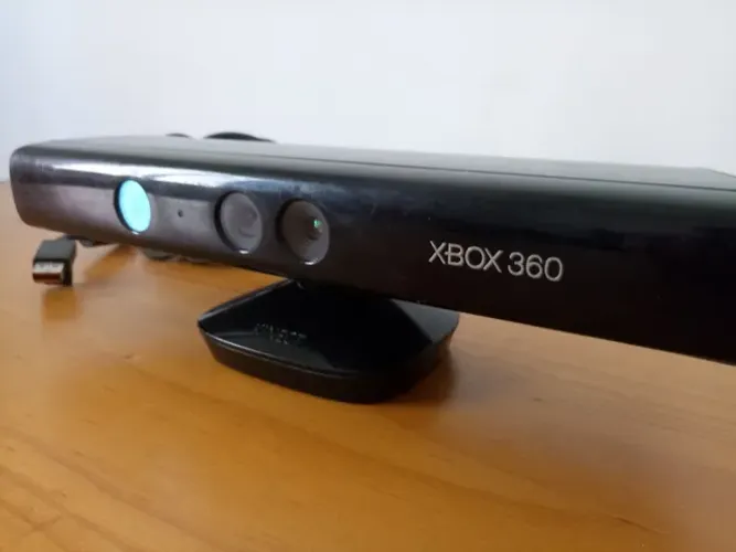 Sensor Kinect Microsoft p/ Xbox 360