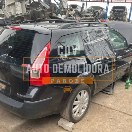 Sucata Renault Megane Dyn 16 2012 2013 Preto Disponível para venda de peças