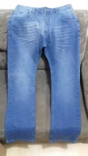 Calça Vilejack jeans masculina número 44 semi nova