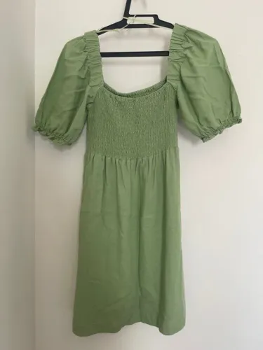 Vestido verde - Tamanho P C&A