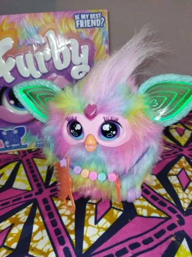 Furbby novo - Brinquedo Interativo