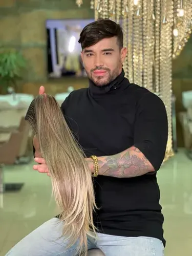 Curso de mega hair micro Emborrachada , on-line .