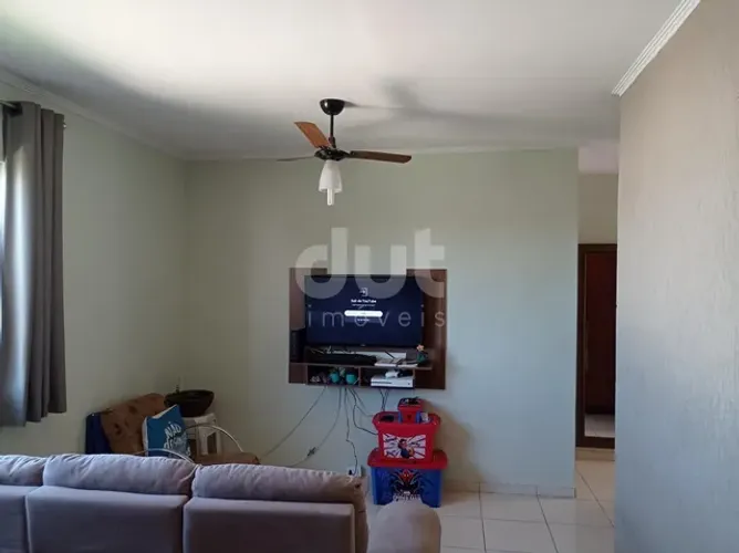 Apartamento à venda no Residencial Souza Queiroz em Campinas/SP.