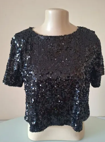 Blusa cropped preta de paetês NOVA