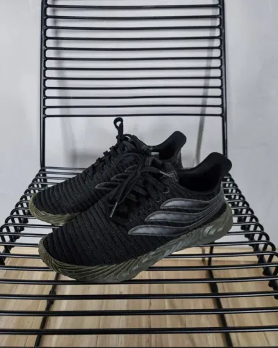 Tenis Adidas Sobakov preto - Tam 39
