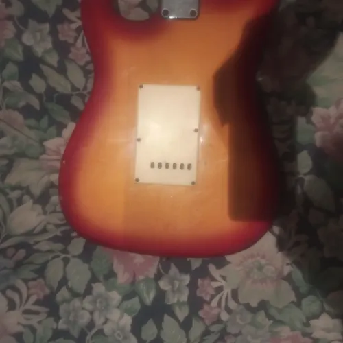 Guitarra rocky by condor 