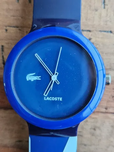 Relógio Lacoste Feminino - Pulseira em silicone azul