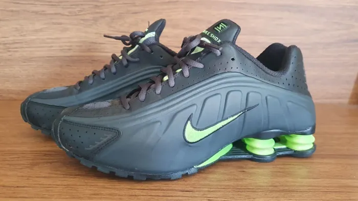 Nike Shox R4 4molas