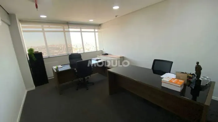 Sala comercial para locação, bairro Brasil