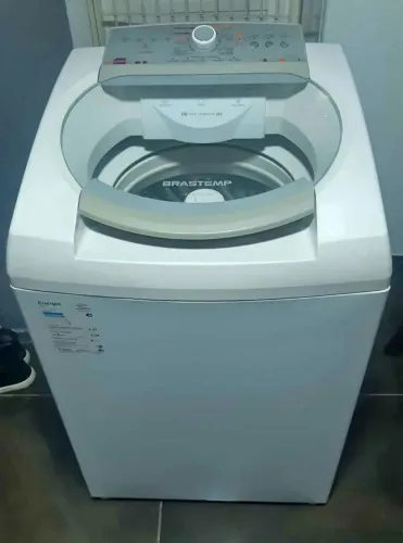 Máquina de Lavar Brastemp 11 kg 127v semi nova com garantia