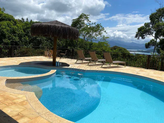 Casa de Condomínio com 3 quartos, Ponta das Toninhas, Ubatuba - R$ 5 mi, Cod: 3912