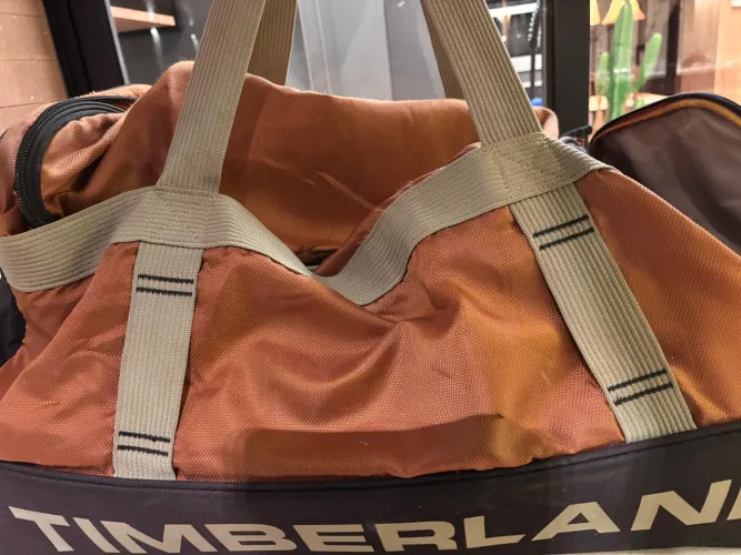Mala de viagem Timberland original com rodas
