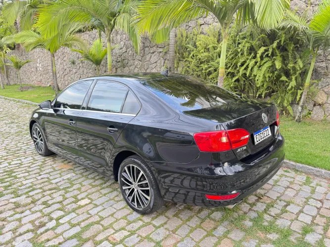 Volkswagen Jetta Highline 2.0 TSI 16V 4P Tiptronic 2012