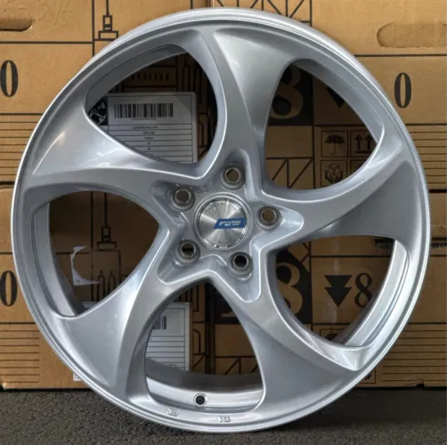 Rodas Aro 18 tala 8 furacão 5x112