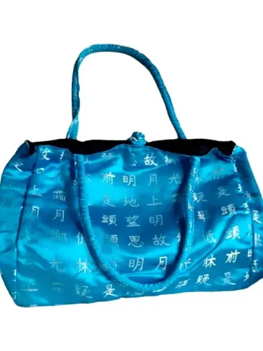 Bolsa cetim azul Tiffany. Orient. Com ideogramas. Nova