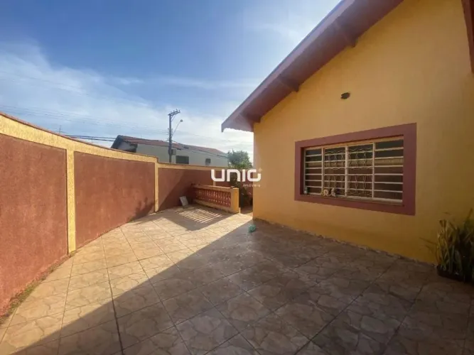 Casa à venda no Bairro Parque Primeiro de Maio em Piracicaba/SP REF: CA2156