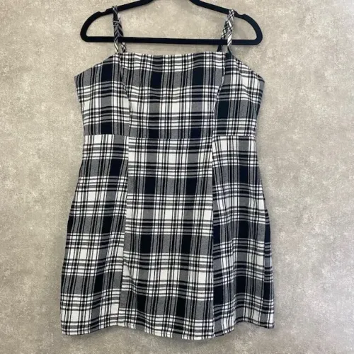 Vestido Xadrez Forever 21 Preto E Branco Curto De Alcinha Tamanho G