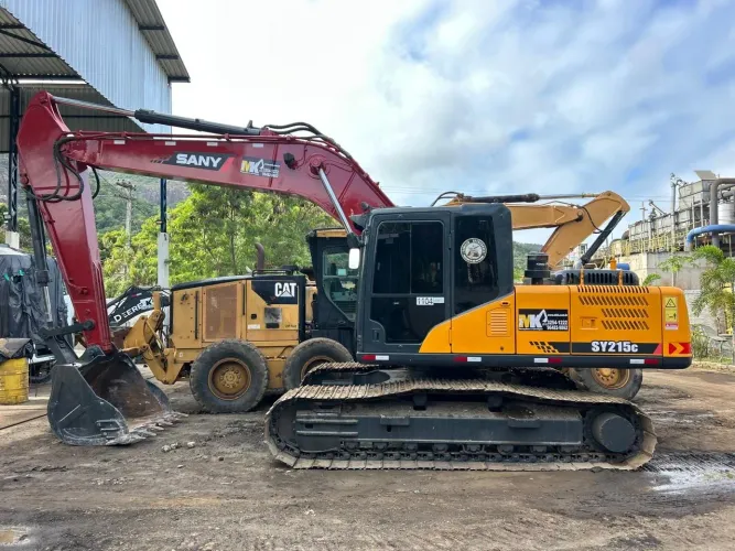 Escavadeira hidráulica Sany 