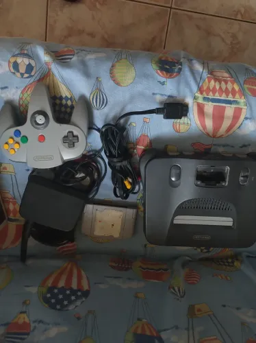Nintendo 64 no estado liga mas não dá imagem