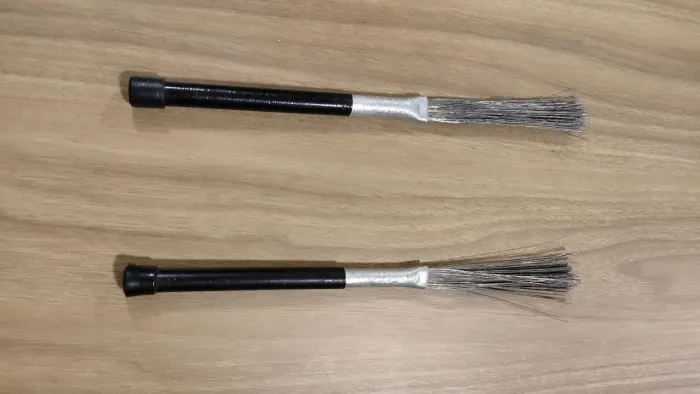 Baquetas Acústicas Vassourinha em Aço (Artesanal) - O PAR