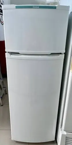 vendo geladeira consul, entrega gratis, gelando d+ pego sua usada no negocio