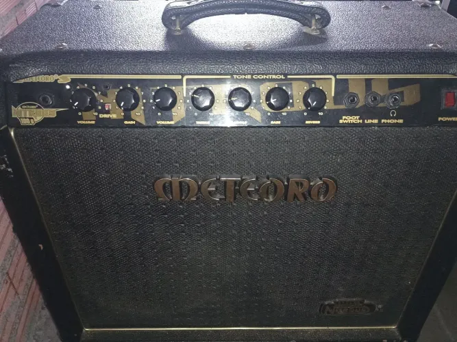 Amplificador Meteoro Nitrous 100s