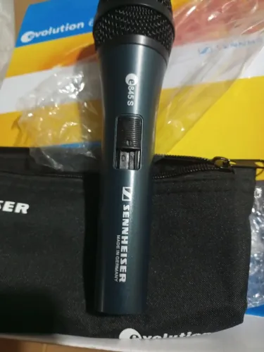 Microfone Cardióide Dinâmico Sennheiser E 835 Evolution