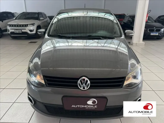Volkswagen Fox 1.6 MI Total Flex 8V 5P 2014