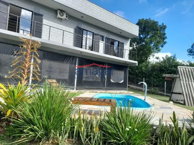 Casa a venda no Condominio Vale dos Lagos