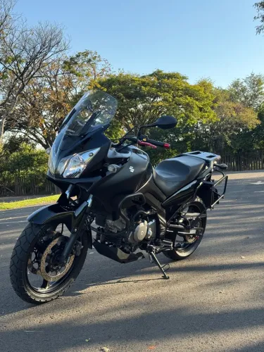 Suzuki DL V-STROM 650cc 2012