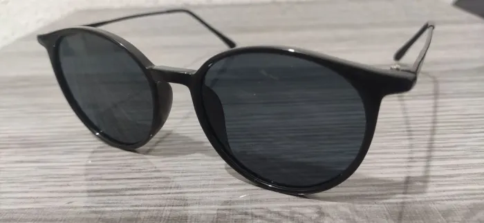 Óculos de Sol Preto Moderno - Unissex