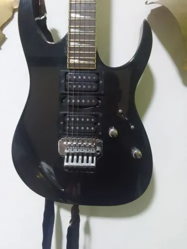 Guitarra gio ibanez
