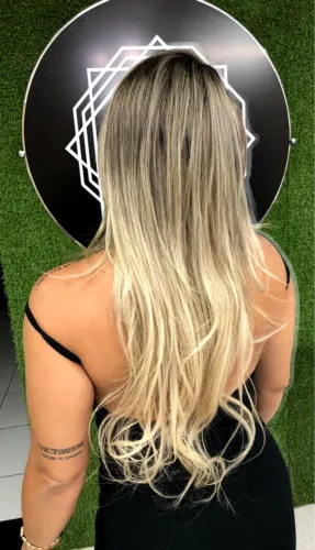 Cabelo humano loiro 