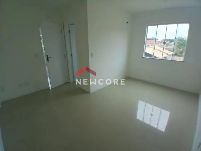 Apartamento em Avenida Brasil - Extensão do Bosque - Rio das Ostras/RJ