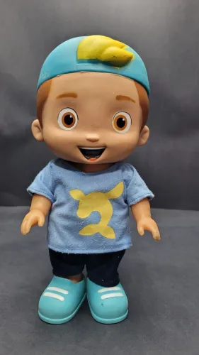 Boneco Lucas Neto
