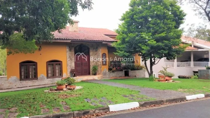 Linda Casa à Venda no Condomínio Chácara Flora - Valinhos/Campinas