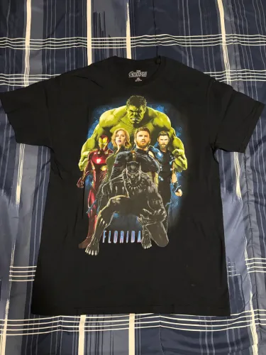 Camiseta Marvel Vingadores