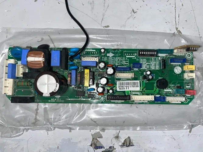 PLACA DE AR-CONDICIONADO (EBR *) - LG