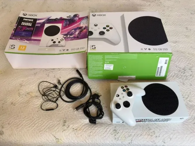 Xbox series S 512G 2021 (Impecável, sem detalhes, pouco usado)
