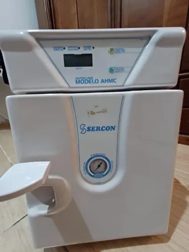 Vende-se autoclave marca AHMC modelo 3